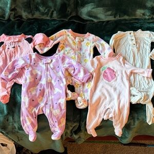 Newborn Girls Sleeper Bundle (5 pcs) – Carter’s / Simple Joys – Soft & Cozy